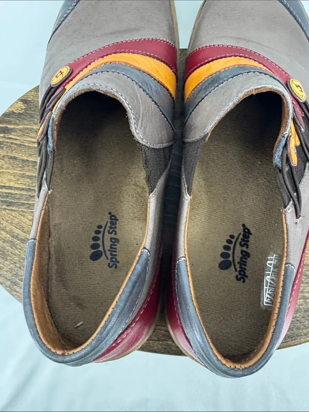Spring Step Womens Neeta Slip-on Leather Shoes, Brown w/ Red & Yellow, sz 37